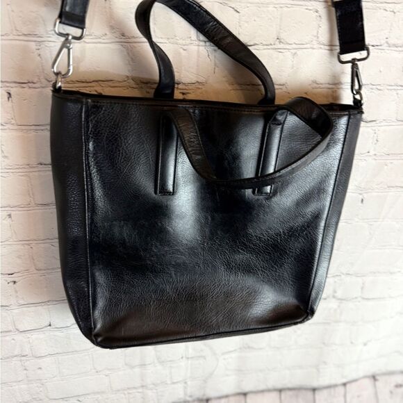 Matt & Nat Black Men Laptop Bag 14x14x3.5 - Picture 15 of 15